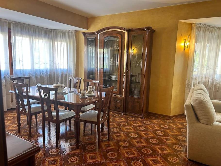 City House Nardina Ольбия Экстерьер фото